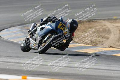 media/Feb-07-2025-CVMA Friday Practice (Fri) [[7034960ba2]]/2-Racer 2/Session 3 (Turn 8)/